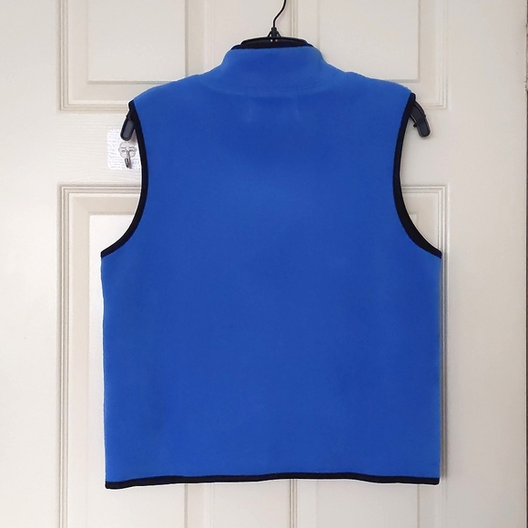 NWOT. Tiara Woman's High neck thick fleece vest with three front pockets. - Picture 2 of 4